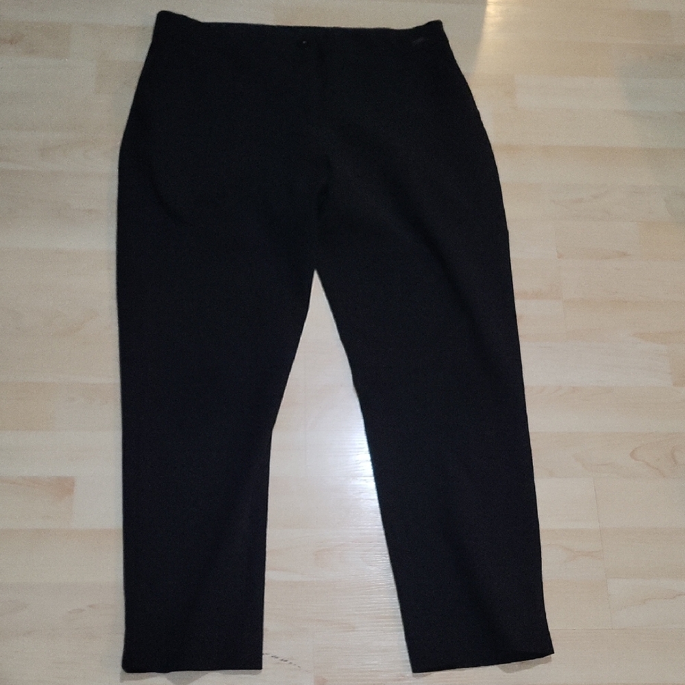 Badgley Mischka Women's Elegant Black Dress Pants